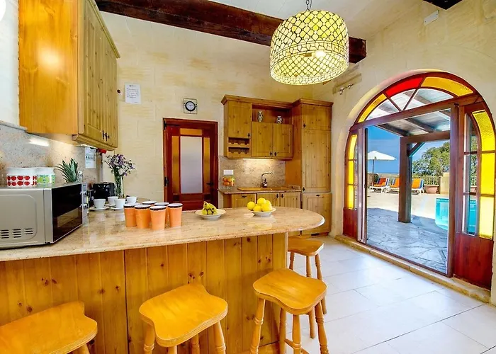 Lantställe Ta Gananz Għarb