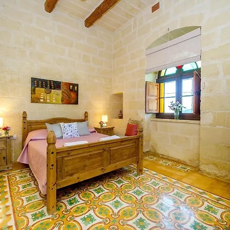 Ta Gananz Country house Ghasri (Gozo)