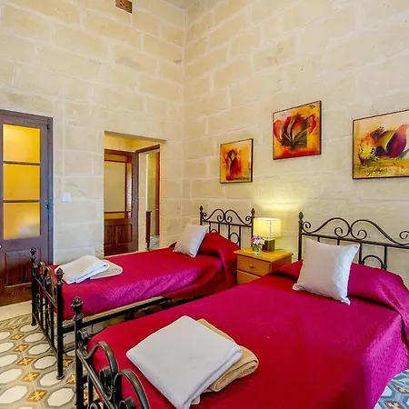 Ta Gananz Country house Ghammar