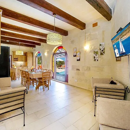 Ta Gananz Country house Ghasri (Gozo)