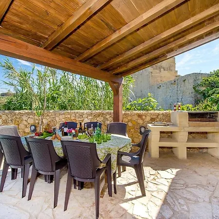 Ta Gananz * Ghasri (Gozo)