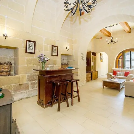 Ta Gananz Country house